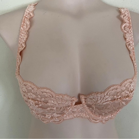La Perla Bra 32A Underwire, Coral, Lace No padding, Italy size 1 - Picture 2 of 8